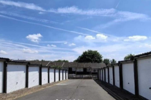 undefined, Eton Place, Farnham GU9