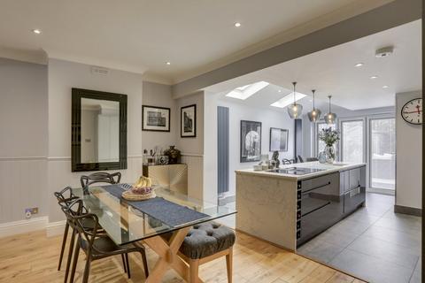 2 bedroom terraced house for sale, Ronver Road, London, SE12