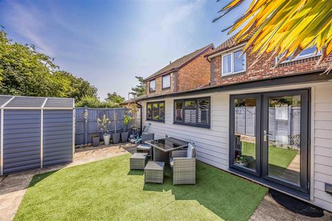 undefined, Milebush Road, Southsea PO4