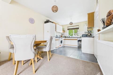 2 bedroom terraced house for sale, Osprey Gardens, Poplars, Stevenage SG2