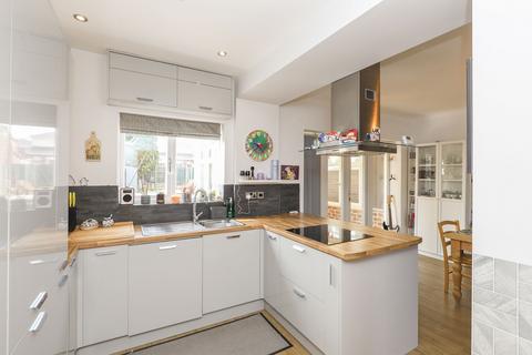 15 Cairns Road, Beighton, Sheffield, S20 1AN