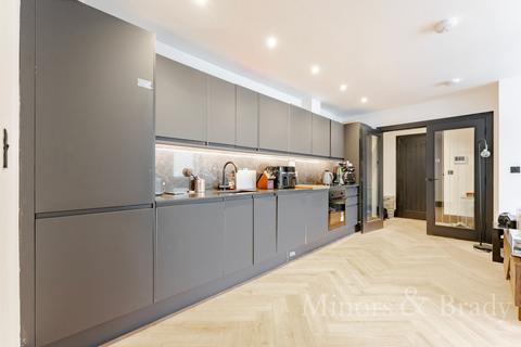 2 bedroom apartment to rent, Esdelle Street, Norwich, NR3