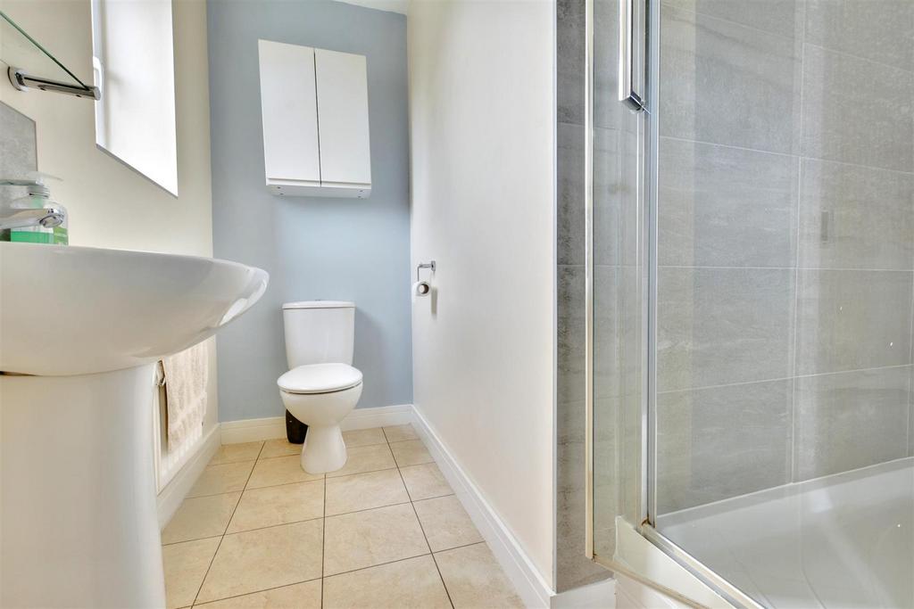 Ensuite.jpeg