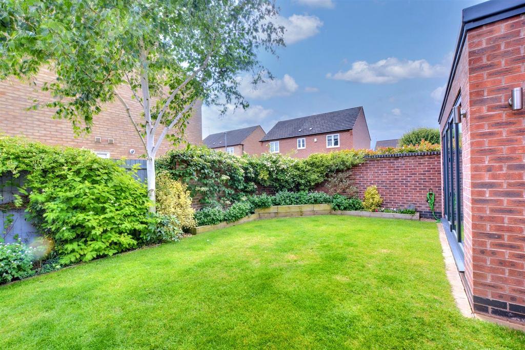 Garden 1.jpeg