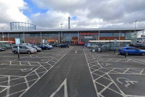 Parking to rent, Trafalgar Way, Croydon CR0