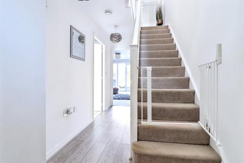 28 Dunnock Drive, Costessey, Norwich, NR8 5FF