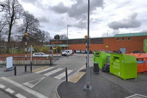 Parking to rent, Addington Road, South Croydon CR2
