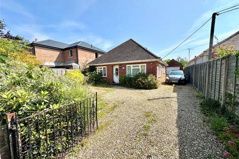 3 bedroom bungalow for sale, Seymour Road, Ringwood, Hampshire, BH24