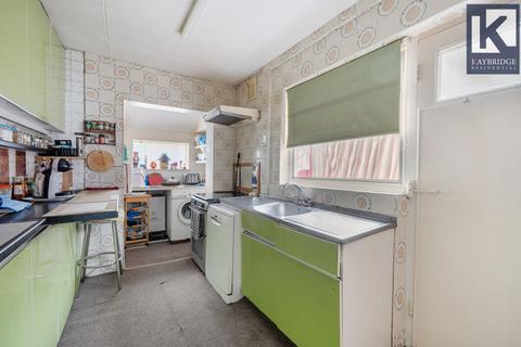3 bedroom semi-detached house for sale, Temple Road, Epsom, KT19