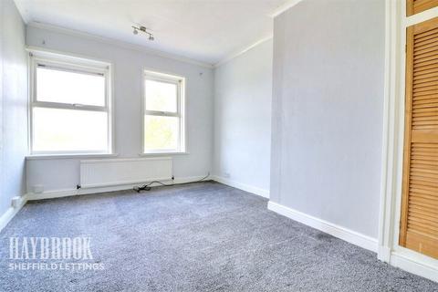 3 bedroom end of terrace house to rent, Beck Road, Sheffield