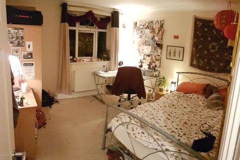 10 bedroom house to rent, Kingswood Road, Manchester M14