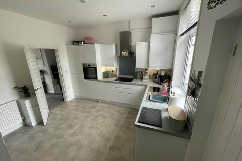 487 Foxdenton Lane, Chadderton, Oldham, OL9 9QS