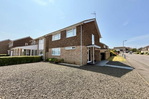 undefined, Shelley Close, Newport Pagnell MK16