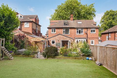 11 Greenmount Road, Darlington, DL3 8EP