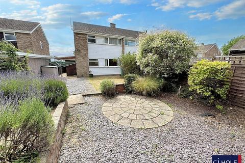 3 bedroom semi-detached house for sale, Duncroft Road, Hucclecote, Gloucester, GL3