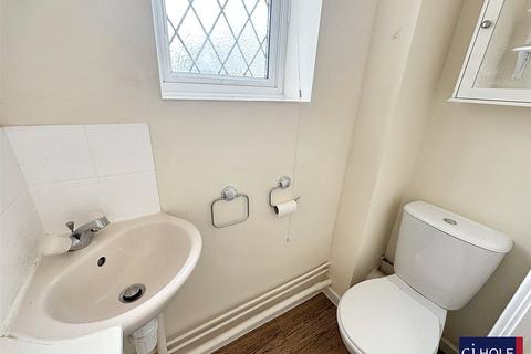 7 Calderdale, Abbeymead, Gloucester, GL4 5SZ