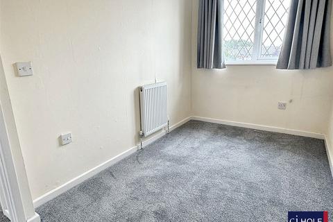 7 Calderdale, Abbeymead, Gloucester, GL4 5SZ