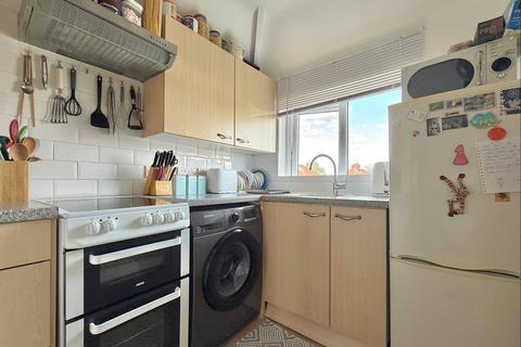 1 bedroom maisonette for sale, Leggatts Wood Avenue, Watford, WD24