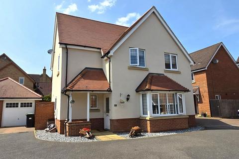 undefined, Yew Tree Close, Bedfordshire SG19