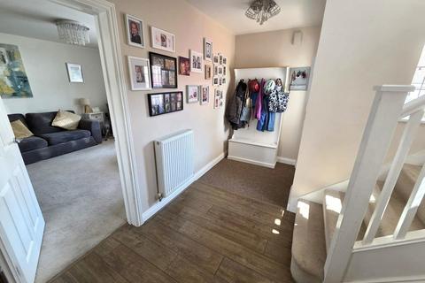undefined, Yew Tree Close, Bedfordshire SG19