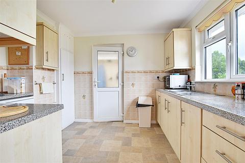2 bedroom detached bungalow for sale, Bidwell Avenue, Bexhill-On-Sea