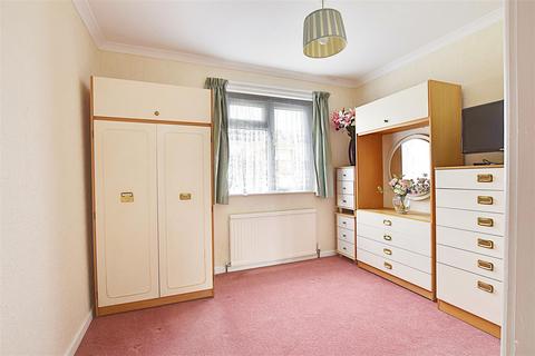 2 bedroom detached bungalow for sale, Bidwell Avenue, Bexhill-On-Sea