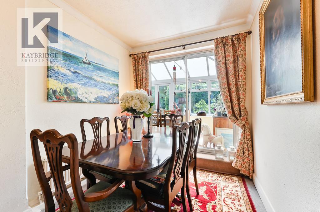 Old Bridge Lane, Epsom - KT17 4 AD