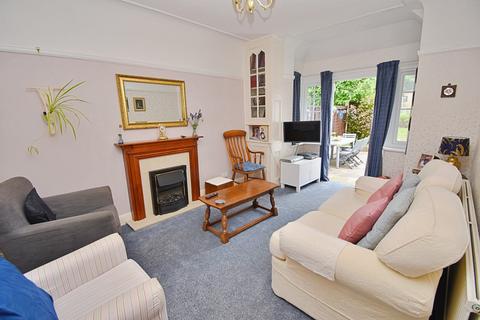 18 Clivedon Road, London, E4 9RN