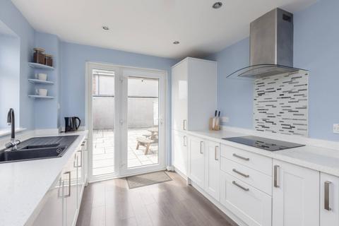 20 Maccormick Terrace, Penicuik, EH26 0JX