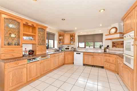 5 bedroom detached house for sale, Littlestone Road, Littlestone, Kent