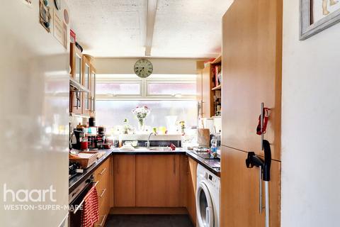 undefined, Manor Farm Crescent, Weston-Super-Mare