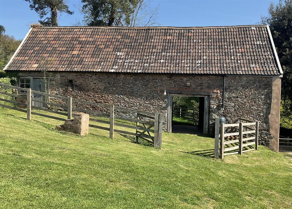 Stables 1.jpg