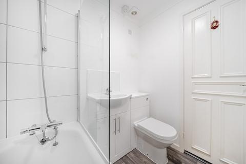 1 bedroom maisonette for sale, Plesman Way, Wallington SM6
