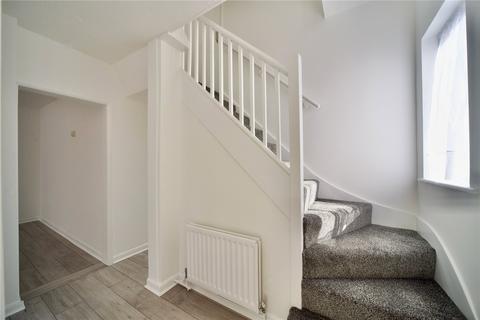 2 bedroom end of terrace house for sale, King Edwards Road, Barking, IG11