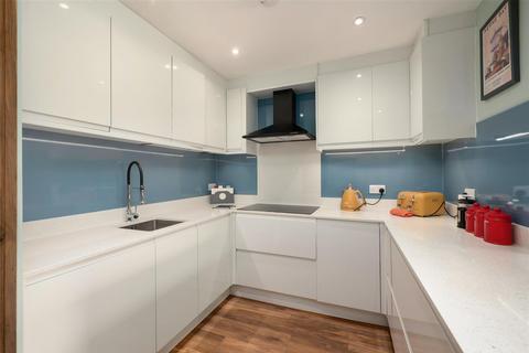 4 bedroom terraced house for sale, Swalecliffe, Herne Bay