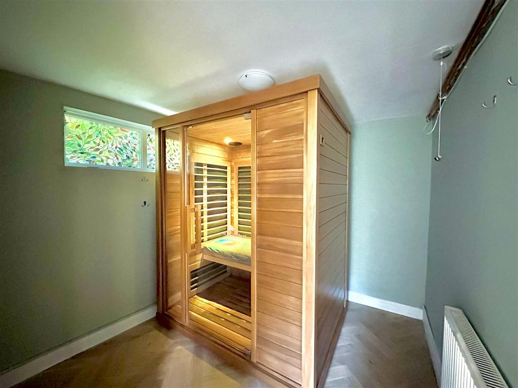 Sauna Room / Study