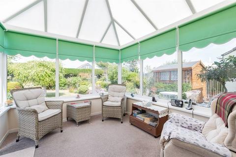 3 bedroom detached bungalow for sale, David Avenue, Margate