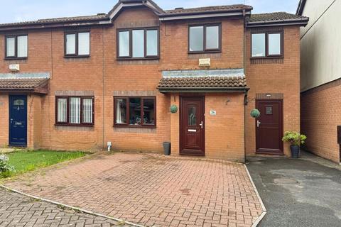 4 bedroom semi-detached house for sale