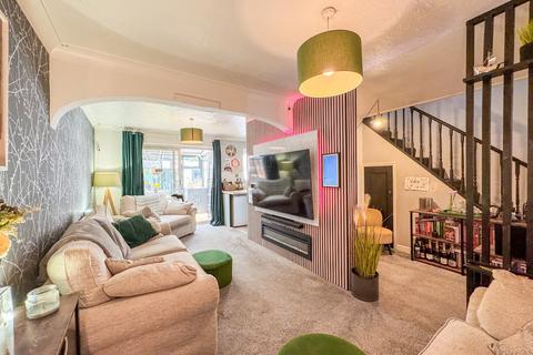 3 bedroom semi-detached house for sale, Tamworth Chase, Colchester