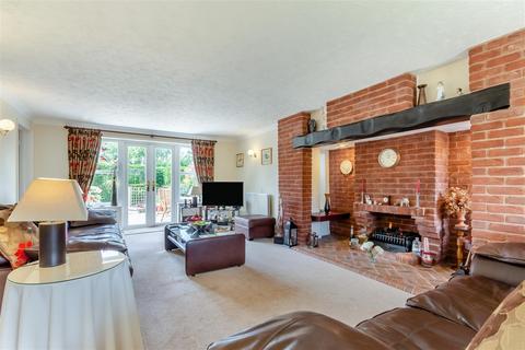 undefined, Darleydale Close, Mansfield