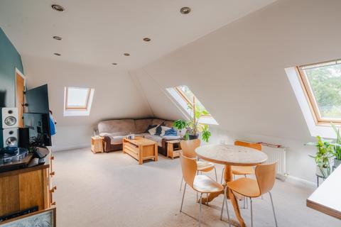 2 bedroom flat for sale, Bristol BS9