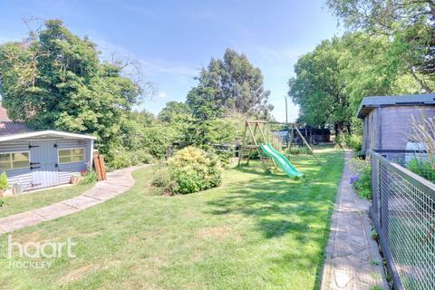 4 bedroom detached bungalow for sale, Ethelbert Road, Rochford