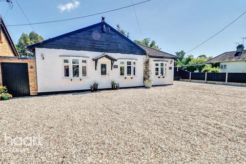 4 bedroom detached bungalow for sale, Ethelbert Road, Rochford