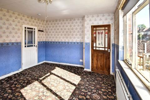 50 Darnley Avenue, Wakefield, WF2 9QH