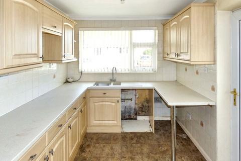 2 bedroom semi-detached bungalow for sale, 7 Alton Park, Beeford, Driffield, YO25 8BZ