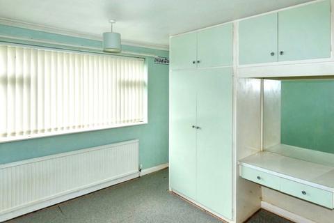 2 bedroom semi-detached bungalow for sale, 7 Alton Park, Beeford, Driffield, YO25 8BZ