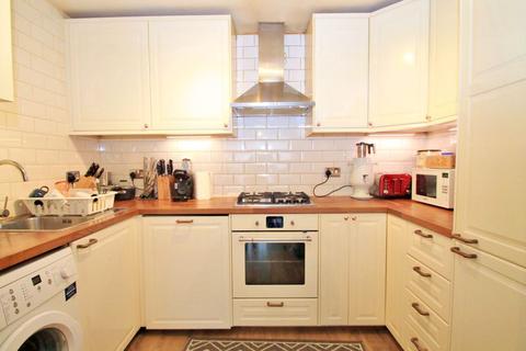 2 bedroom apartment for sale, Forty Avenue, Wembley