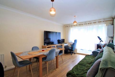 2 bedroom apartment for sale, Forty Avenue, Wembley