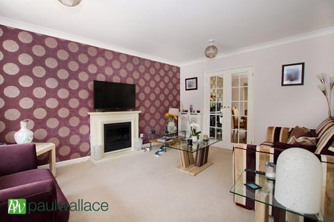 6 Lovering Road, Cheshunt, Waltham Cross, EN7 6WU