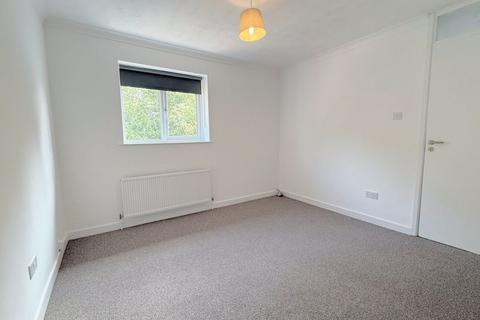 2 bedroom terraced house for sale, Whitsun Pasture, Willen Park, Milton Keynes